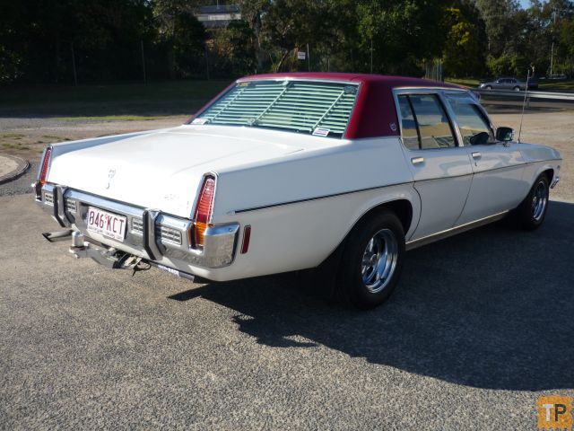 HQ Holden in Glacier White — Statesman Custom Sedan
