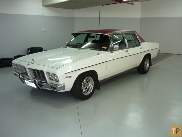 HQ Holden in Glacier White — Statesman Custom Sedan