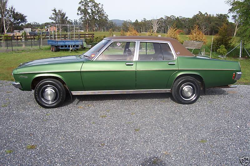 HQ Holden in Monterey Green Met — Statesman Custom Sedan