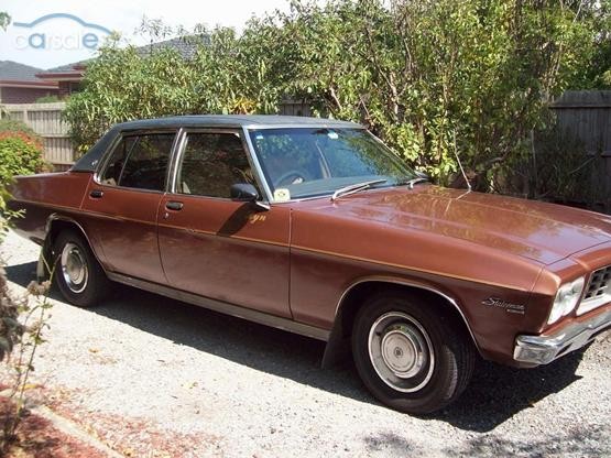 HQ Holden in Nutmeg Met — Statesman Custom Sedan