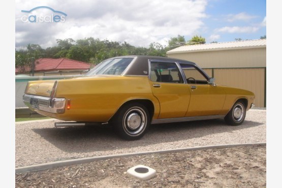 HQ Holden in Sunburst Met — Statesman DeVille Sedan