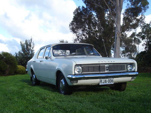 HT Holden in Kashmir White — Belmont Sedan