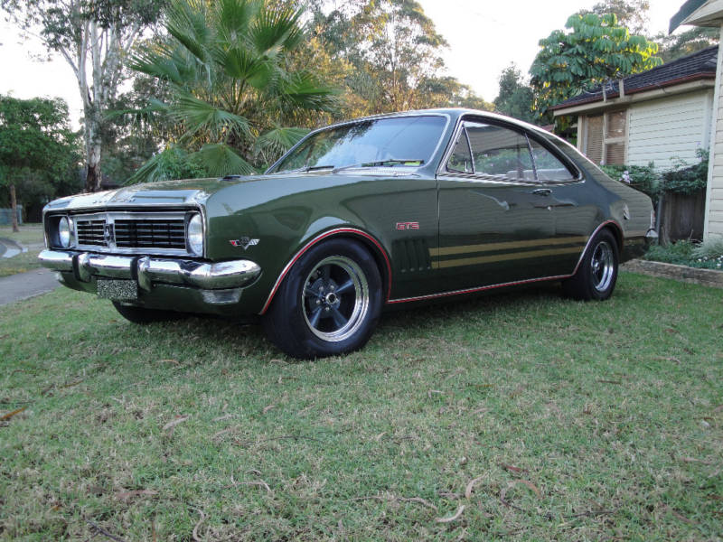 HT Holden in Verdoro Green Met — Monaro GTS Coupe