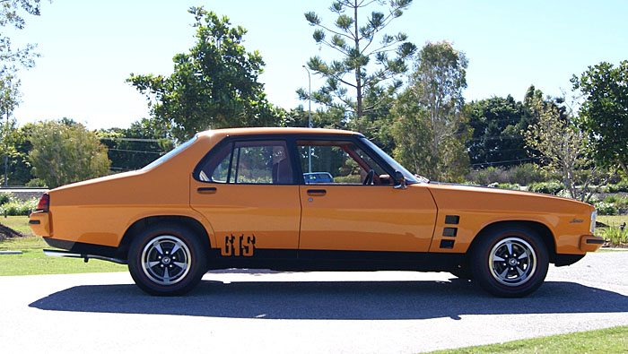 HX Holden in Papaya — Monaro GTS Sedan