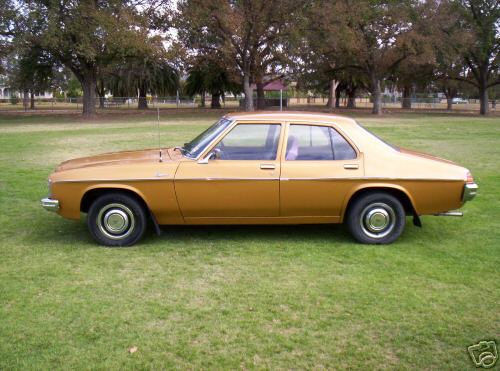 HX Holden in Contessa Gold Met — Kingswood Sedan