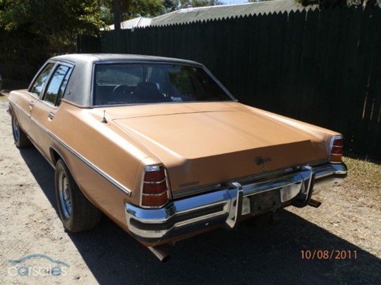 HZ Holden in Palamino Met — Statesman Caprice Sedan