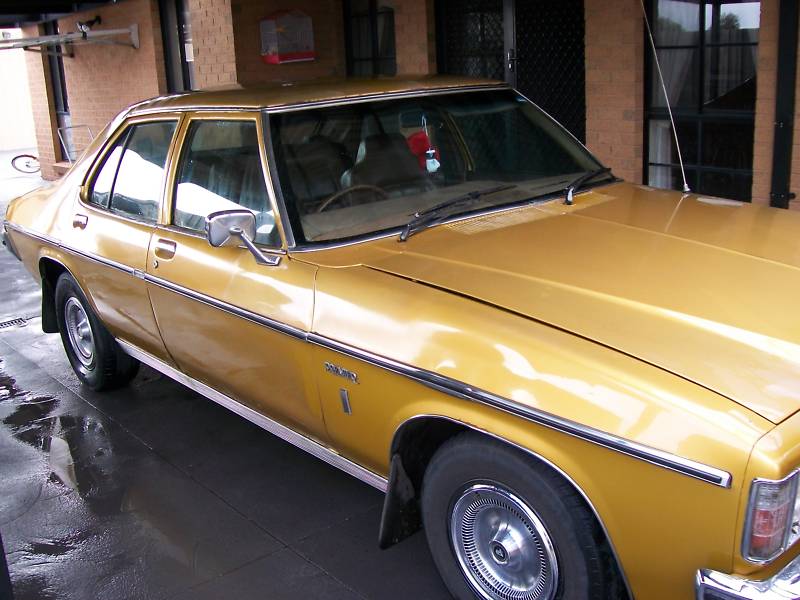 HZ Holden in Dynasty Gold Met — Premier Sedan