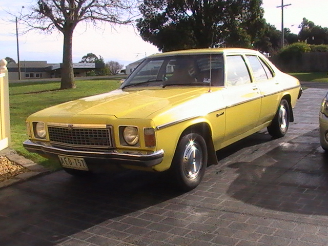 HZ Holden in Jasmine Yellow — Kingswood SL Sedan