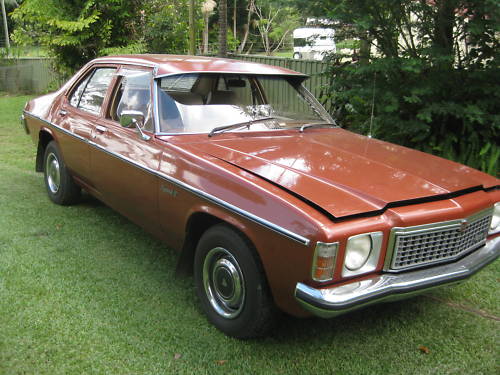 HZ Holden in Persian Sand Mk2 Met — Kingswood SL Sedan