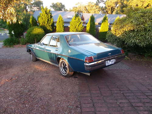 HZ Holden in Caribbean Turquoise Met — Premier Sedan