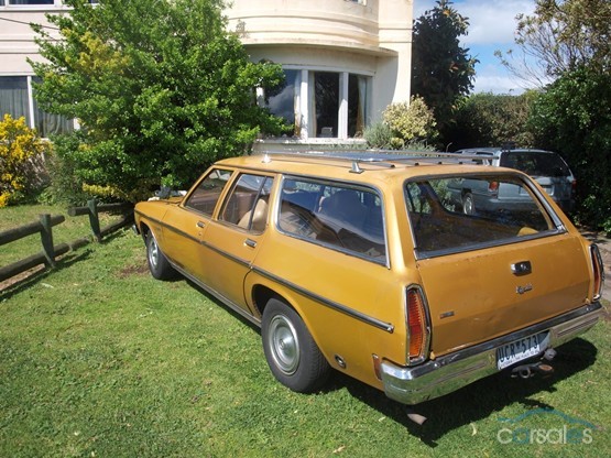 HZ Holden in Dynasty Gold Met — Premier Station Wagon