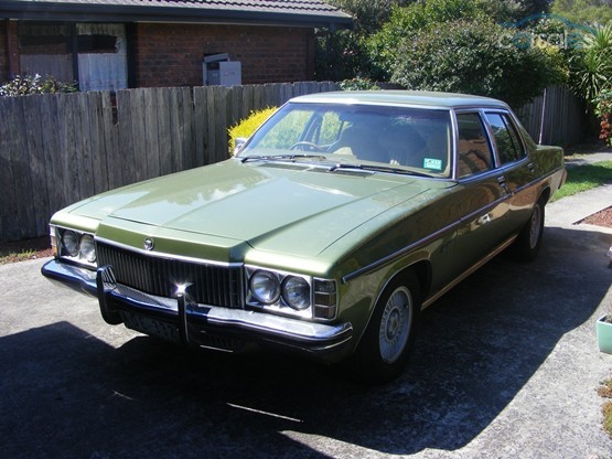 HZ Holden in Cypress Met — Statesman SLE Sedan