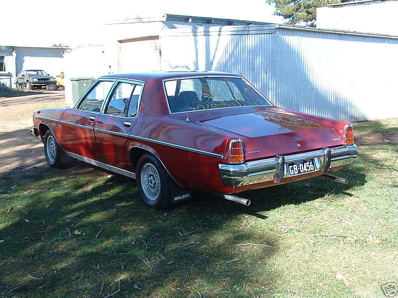 HZ Holden in Firethorn — Statesman DeVille Sedan
