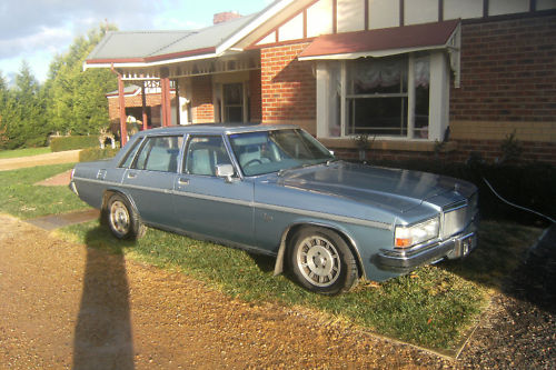 WB Holden in Atlantis Blue Met — Caprice Sedan