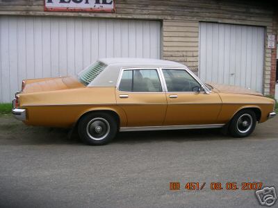 HJ Holden in Palais White over Contessa Gold Met — Statesman Caprice Sedan