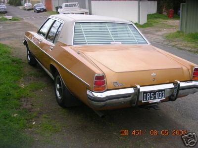 HJ Holden in Palais White over Contessa Gold Met — Statesman Caprice Sedan