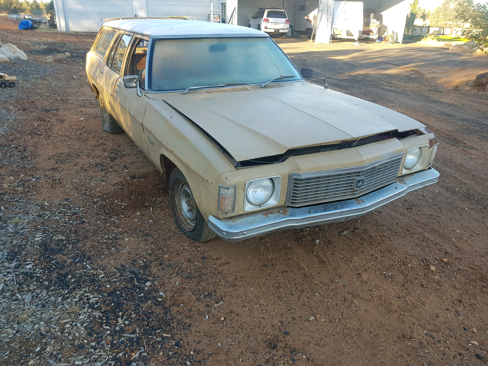 HJ Holden in Cotillion White over Durham Beige — Kingswood Station Wagon
