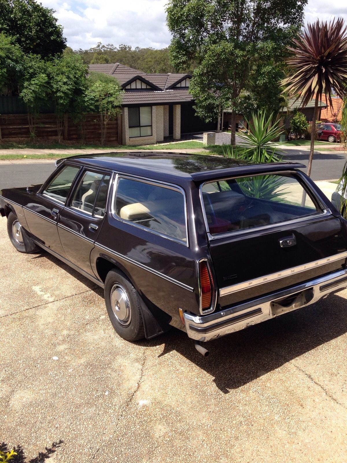 HJ Holden in Tuxedo Black — Premier Station Wagon