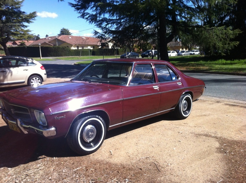 HQ Holden in Egmont Maroon Met