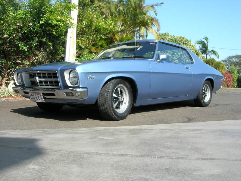 HQ Holden in Zodiac Blue Met — Monaro Coupe
