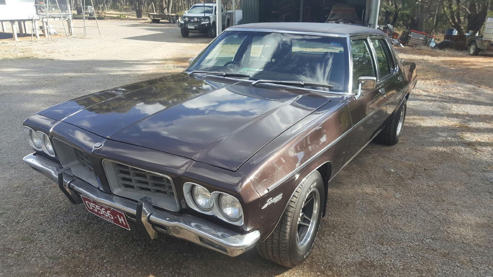 HQ Holden in Estoril Bronze Met — Statesman Custom Sedan