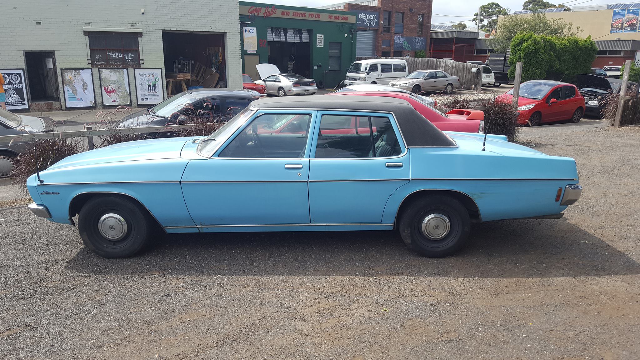 HQ Holden in Frost Blue — Statesman Custom Sedan