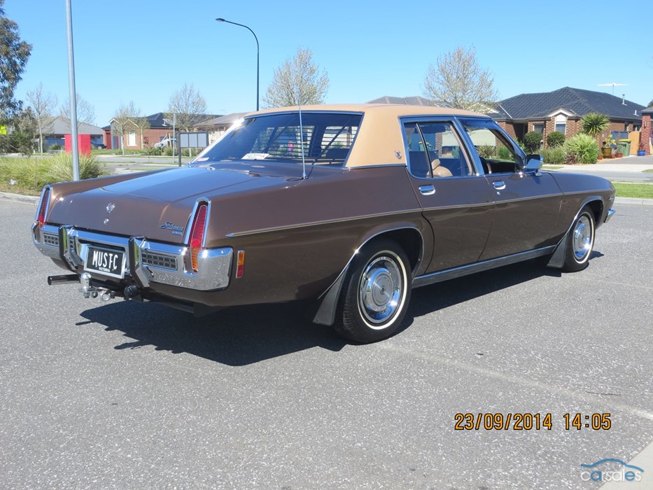 HQ Holden in Nutmeg Met — Statesman Custom Sedan