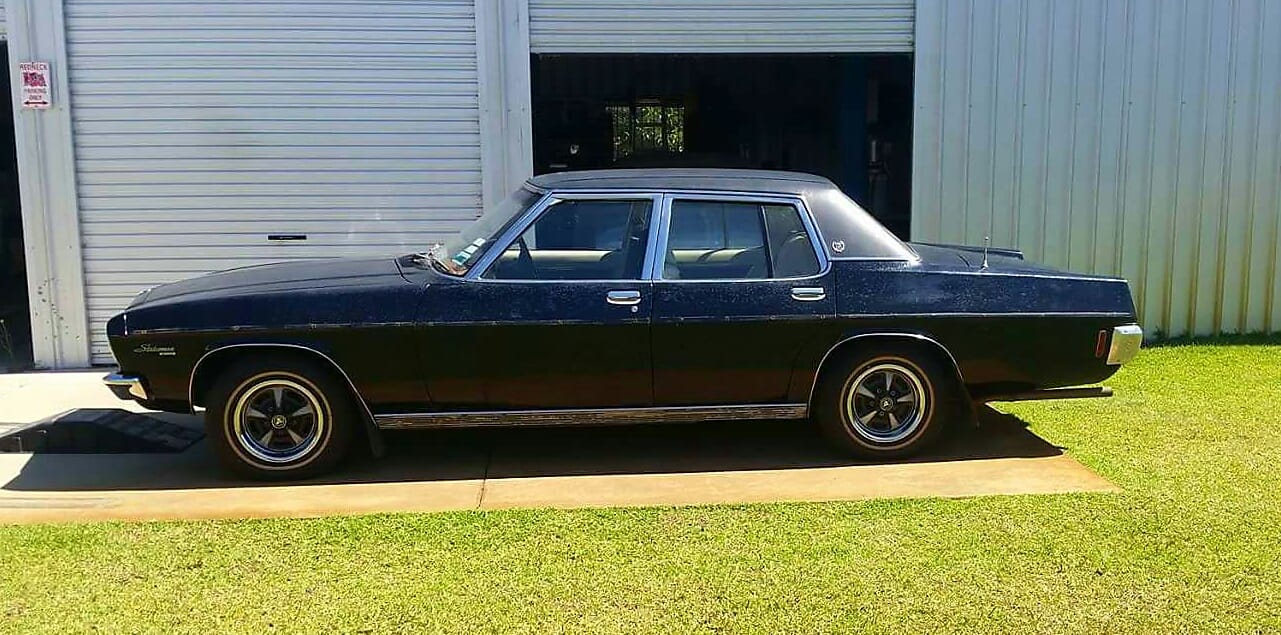 HQ Holden in Warrigal Black — Statesman DeVille Sedan