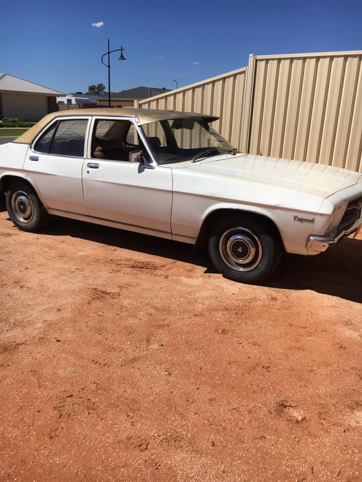 HQ Holden in Patina Gold Met over Glacier White — Kingswood Vacationer Sedan