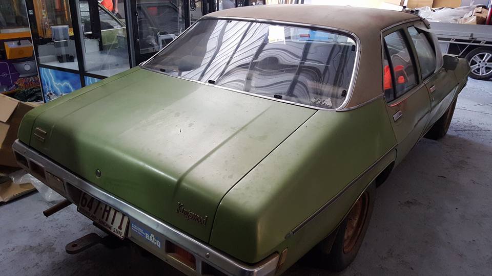 HQ Holden in Patina Gold Met over Lime Green Mk2 Met — Kingswood Vacationer Sedan