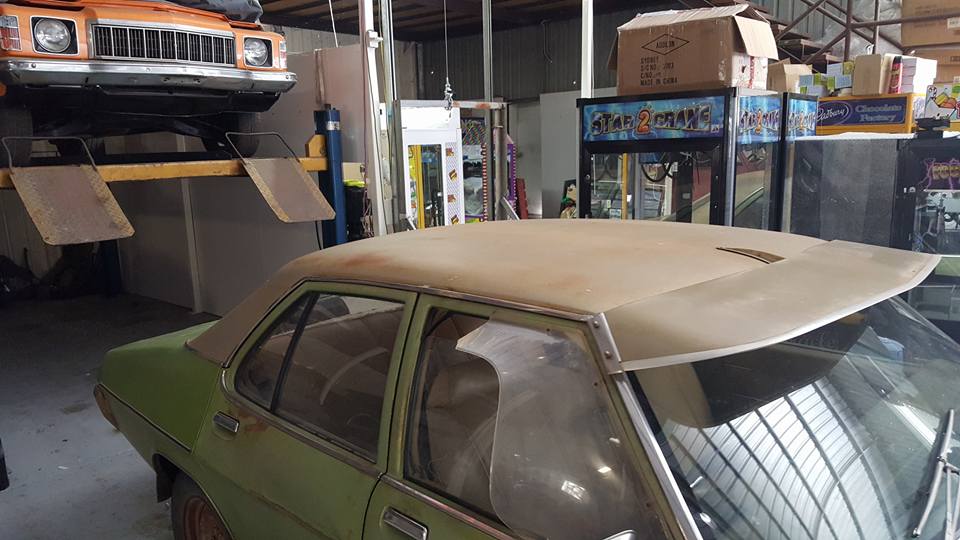 HQ Holden in Patina Gold Met over Lime Green Mk2 Met — Kingswood Vacationer Sedan