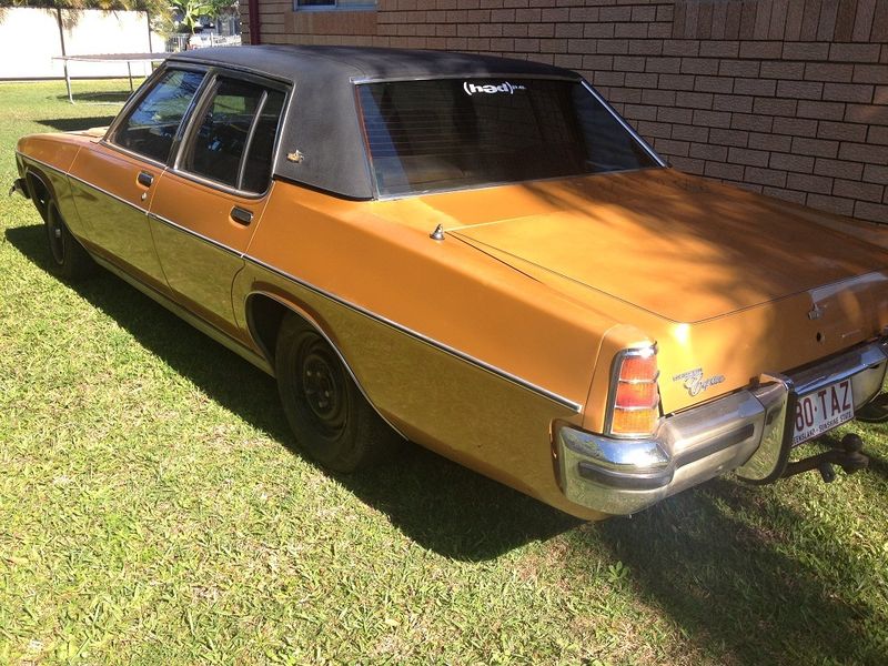 HX Holden in Titian Gold Met — Statesamn Caprice Sedan