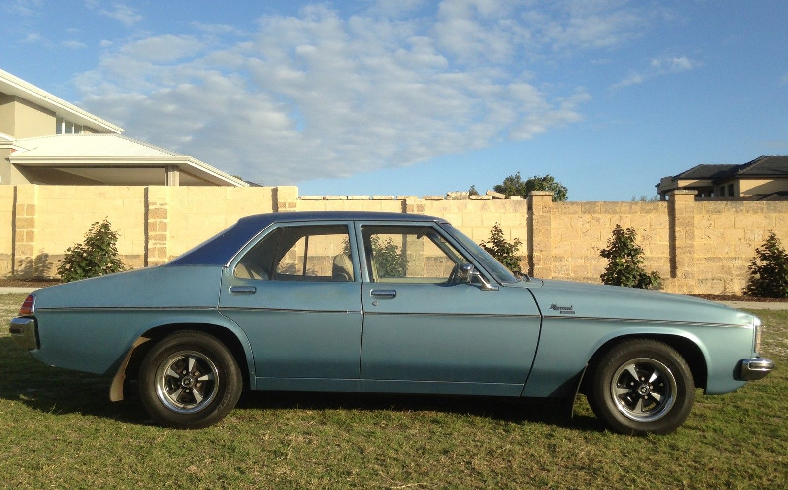 HX Holden in Deauville Blue Met over Hacienda Blue Metallic — Kingswood Deluxe Sedan