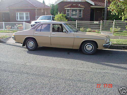 HX Holden in Sierra Tan Met over Buckskin — Kingswood Sedan