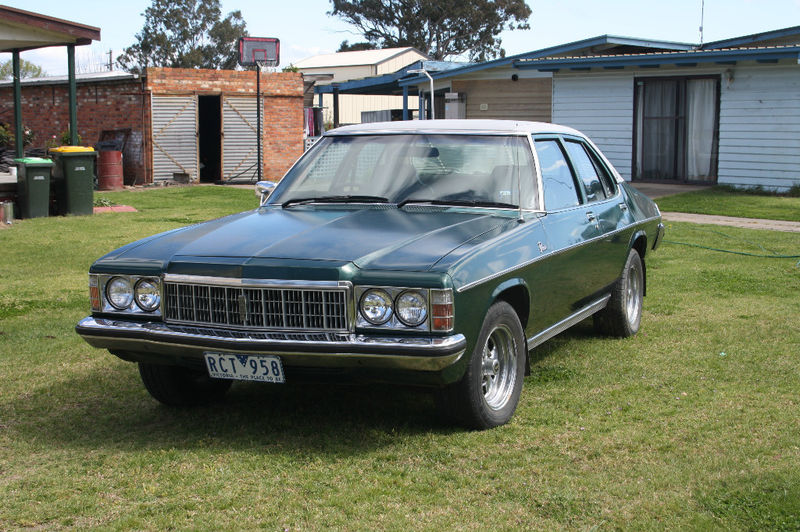 HX Holden in Cotillion White over Jade Green Met — Premier Sedan