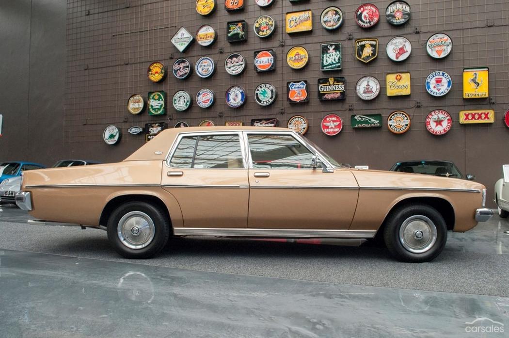 HZ Holden in Palamino Met — Statesman Caprice Sedan