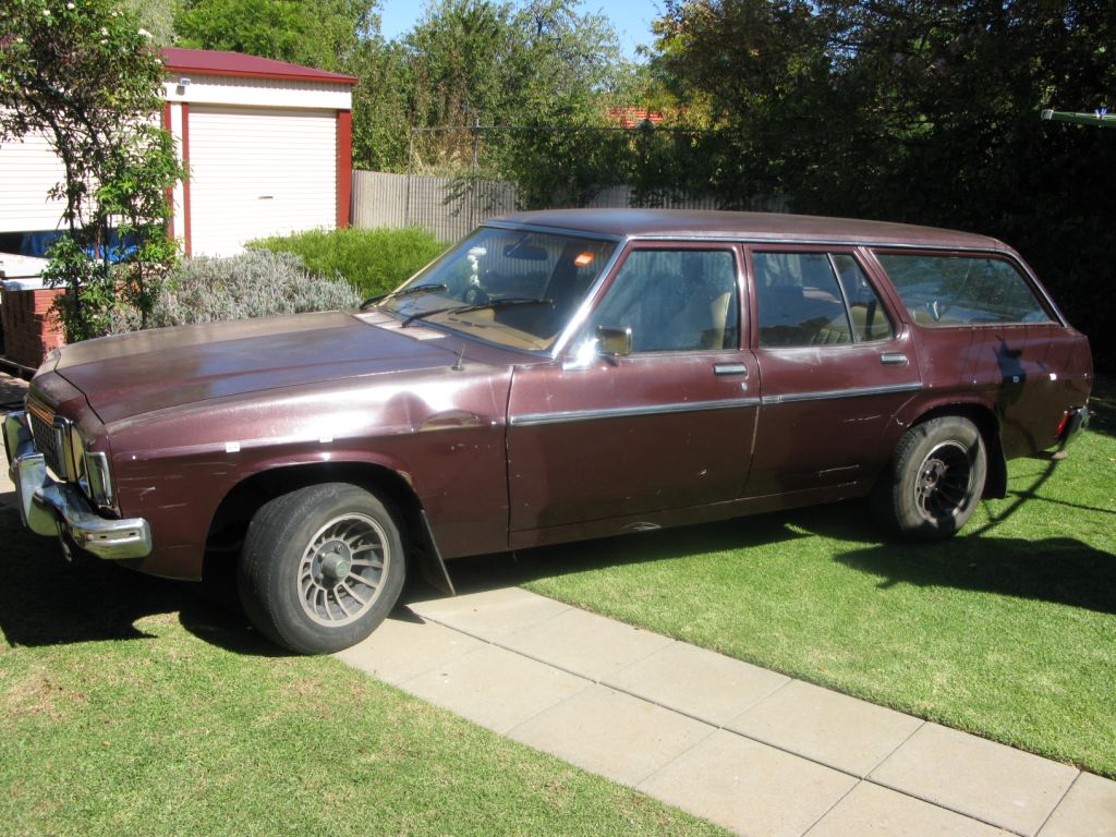 HZ Holden in Dark Carmine Met
