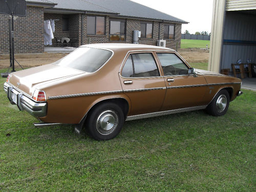 HZ Holden in Saddle Tan Met