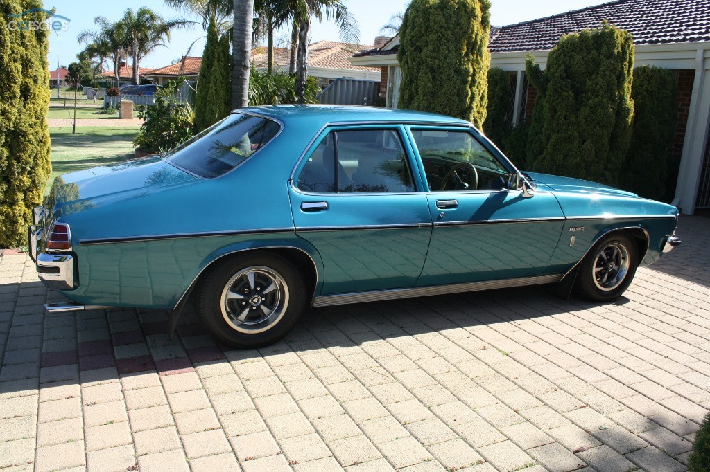 HZ Holden in Caribbean Turquoise Met — Premier Sedan