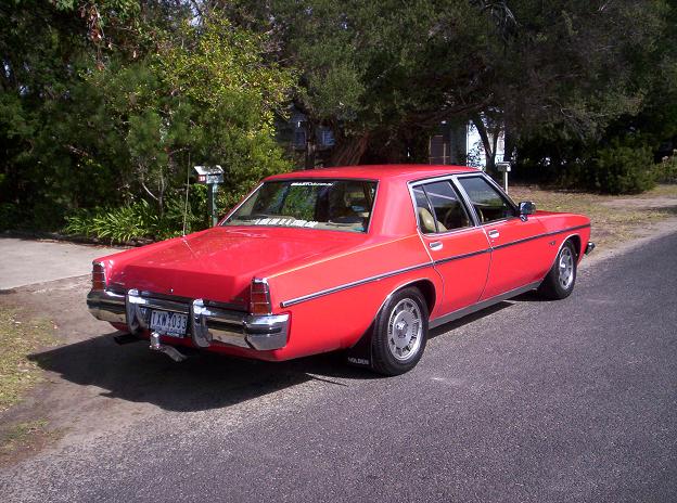 HZ Holden in Mulberry Met — Statesman SLE Sedan