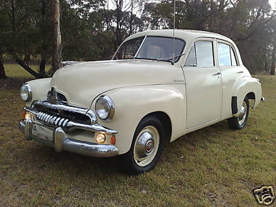FJ Holden in Chiltern Cream — Special Sedan