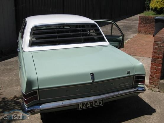 HD Holden in Fowlers Ivory over Narrogin Green — Special Sedan