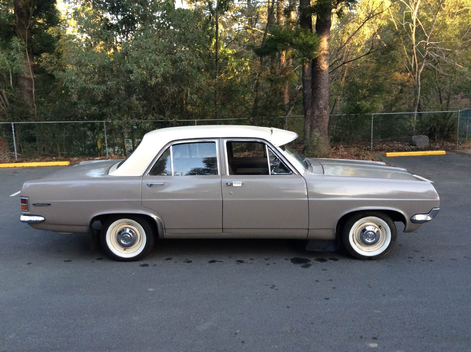 HD Holden in Fowlers Ivory over Taralga Fawn — Special Sedan