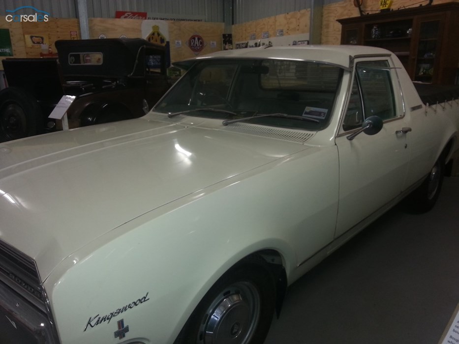 HK Holden in Kingston Cream — Kingswood Coupe-Utility