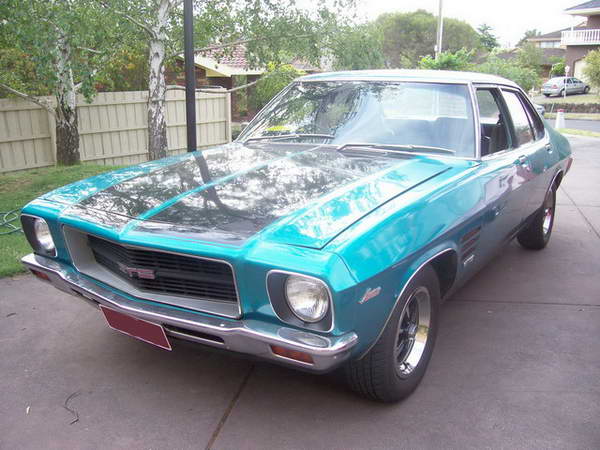 HQ Holden in Aquamarine Met — Monaro GTS/4