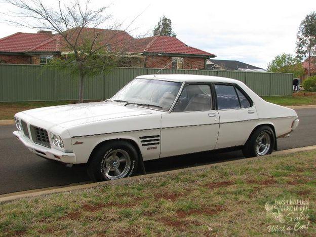 HQ Holden in Cotillion White — Monaro GTS/4
