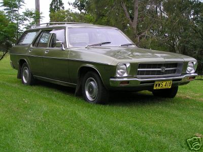 HQ Holden in Balmoral Green — Kingswood Station Sedan