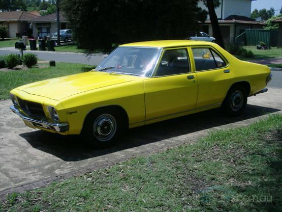 HQ Holden in Chrome Yellow — Kingswood Sedan