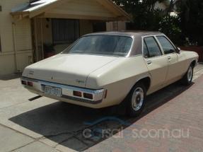 HQ Holden in Nutmeg Met over Windorah Beige — Kingswood Vacationer Sedan