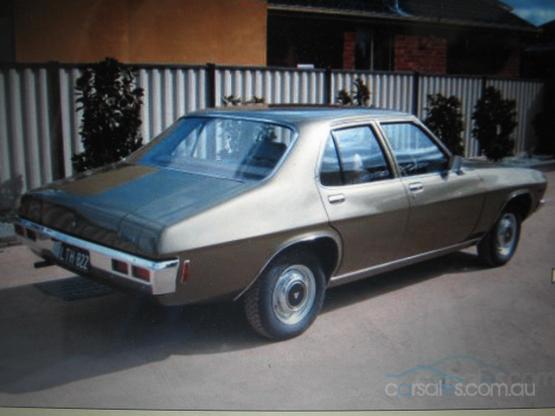 HQ Holden in Covert Met — Kingswood Sedan